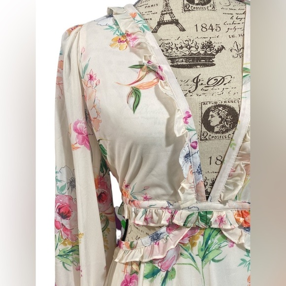 Yumi Kim Spring Floral Long Sleeve Maxi Dress With Open Sides Small - Picture 4 of 8